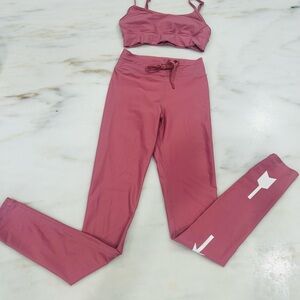 Pink Activewear Set with Arrow Detail